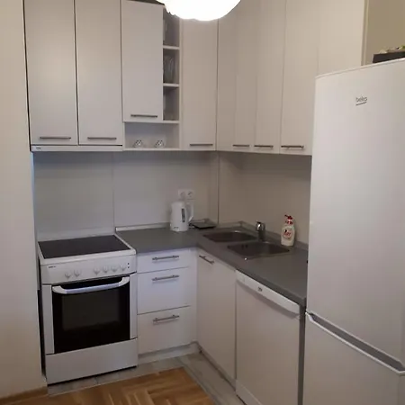 Lovely New 3 Bedroom Apt